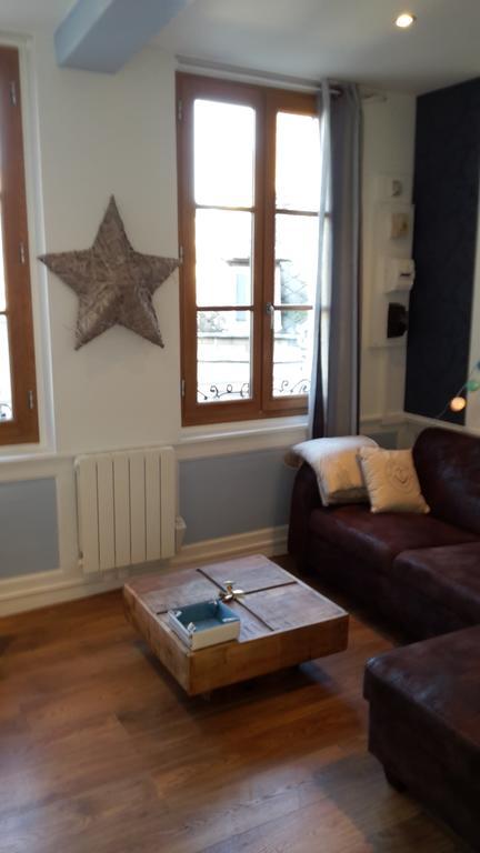 Le Saint Leonard...Il Est Bleu Apartment Honfleur Ngoại thất bức ảnh